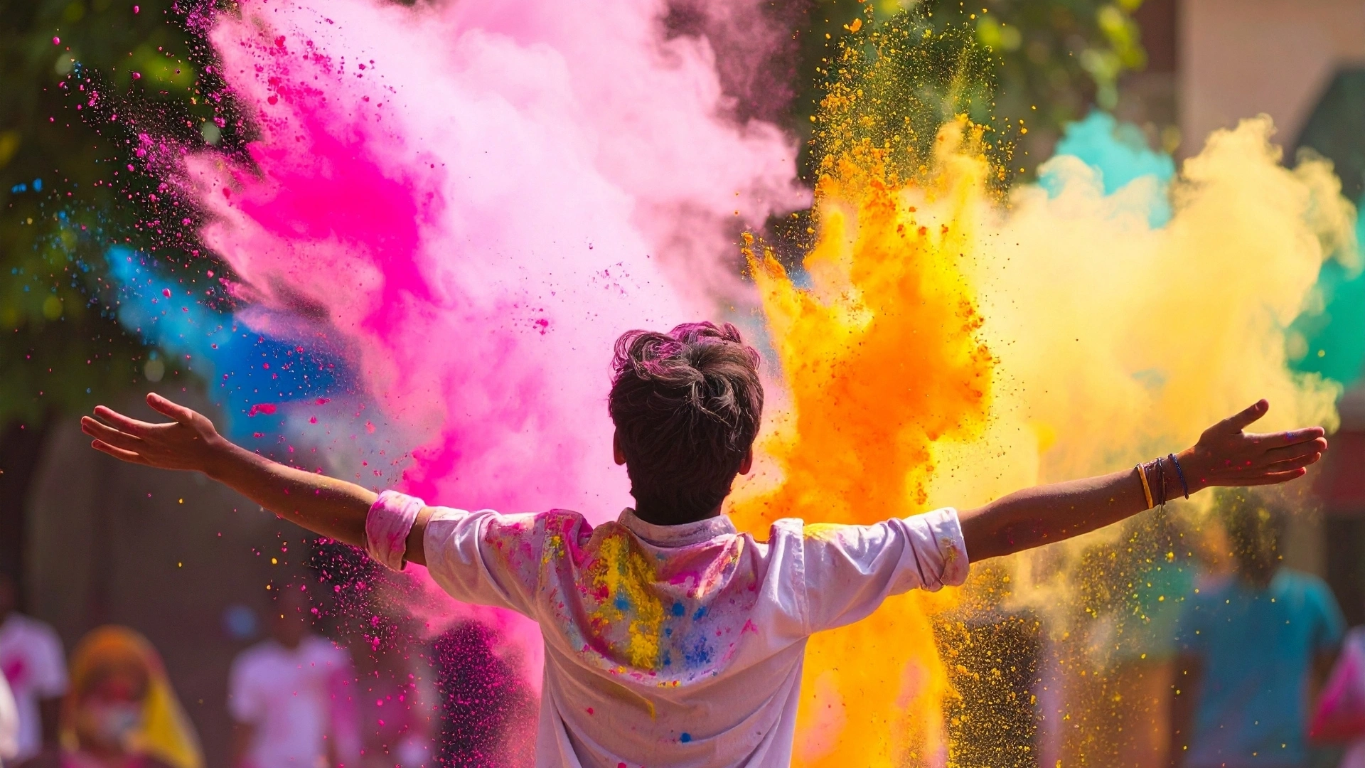 Colors of India: The Holi Festival Experience